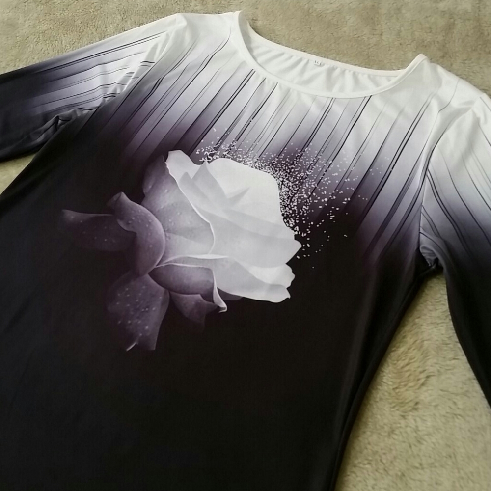 Rose blouse - Picture 2 of 6